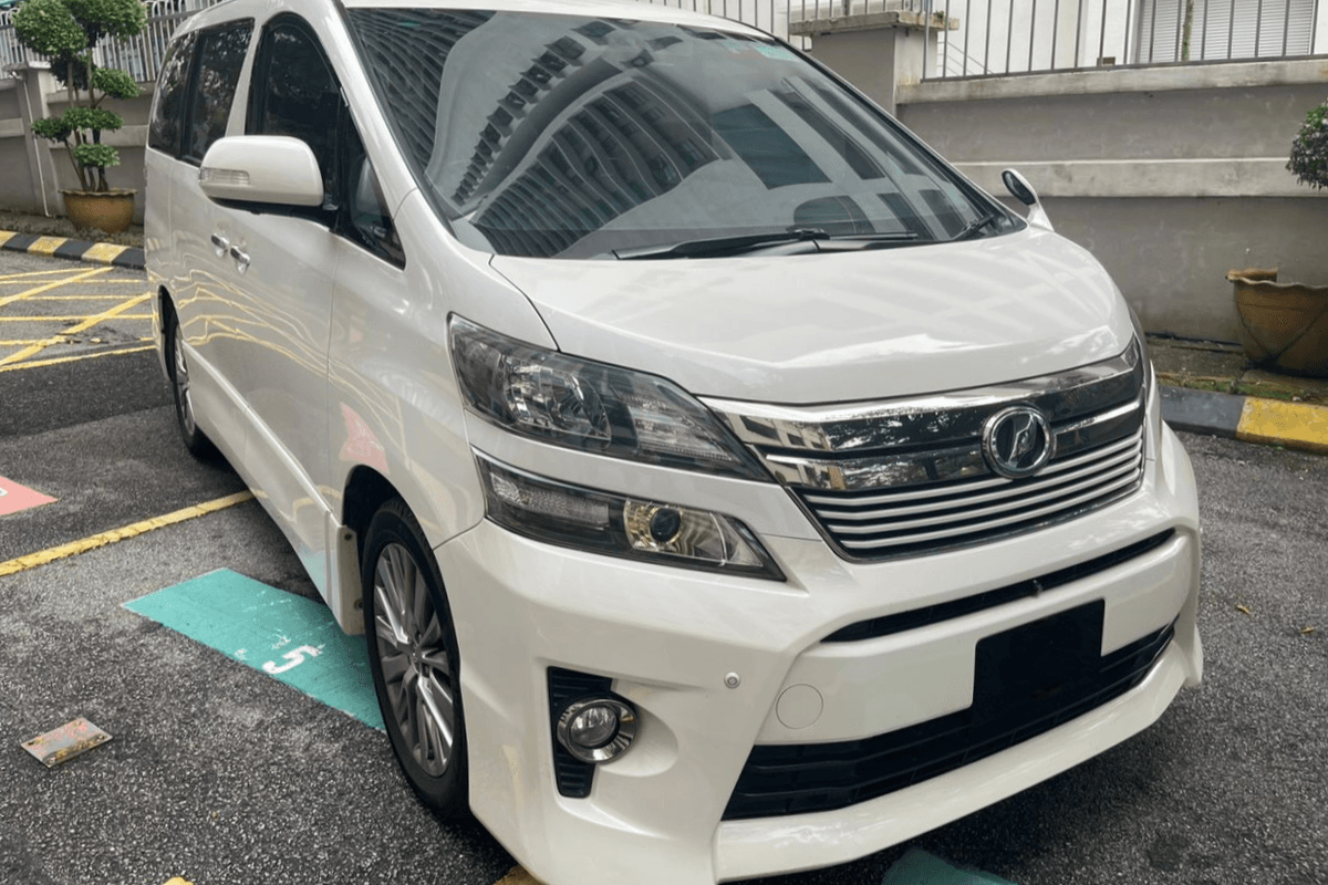 Toyota Vellfire 2.4 Z 2013