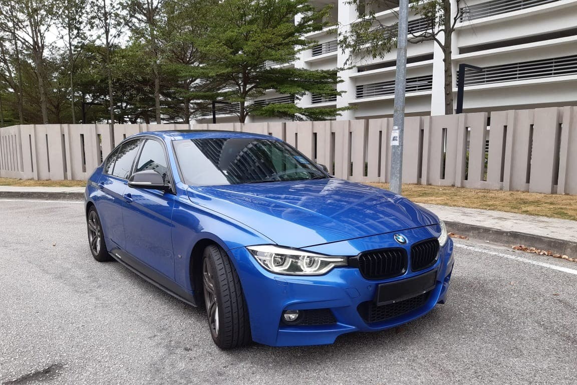 BMW 330E 2019